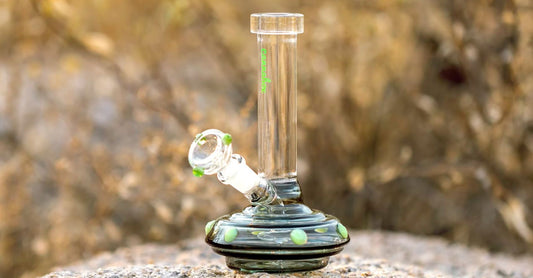 How Do I Make Homemade Bong Cleaner: Easy DIY Solutions