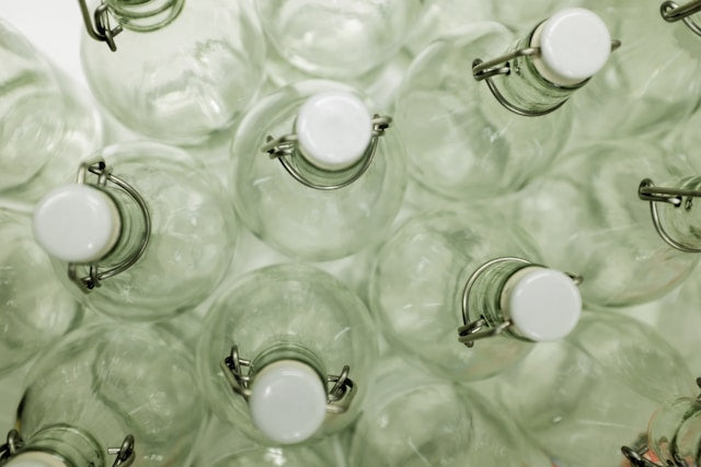 Does Glass Cleaner Clean Bongs Well: An Effective Solution or Not?