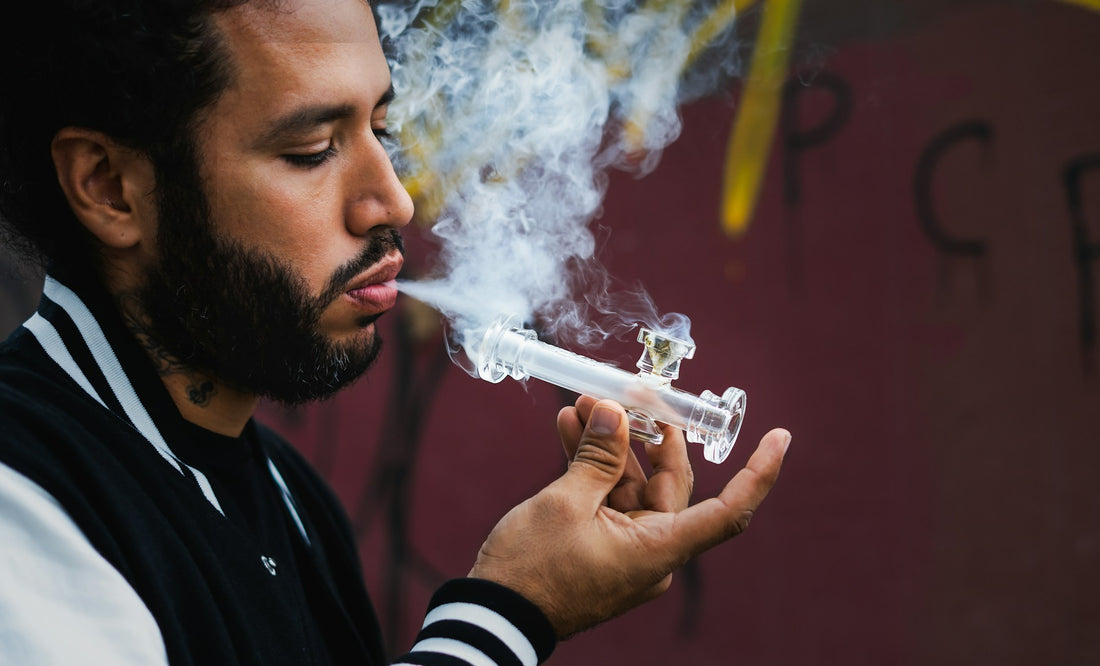 Are Bongs Cleaner Than Pipes: A Comparative Analysis