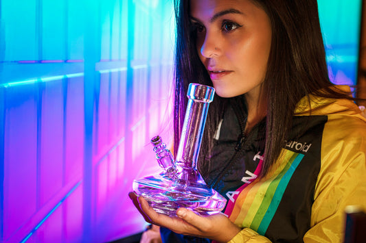 Bong Cleaning Supplies: Essential Products for Effective Maintenance